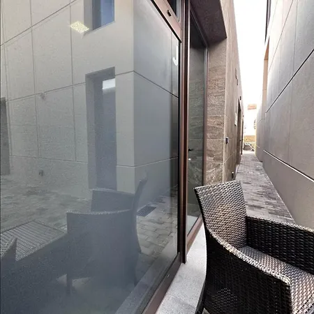 Valhalla Madeira Apartements *